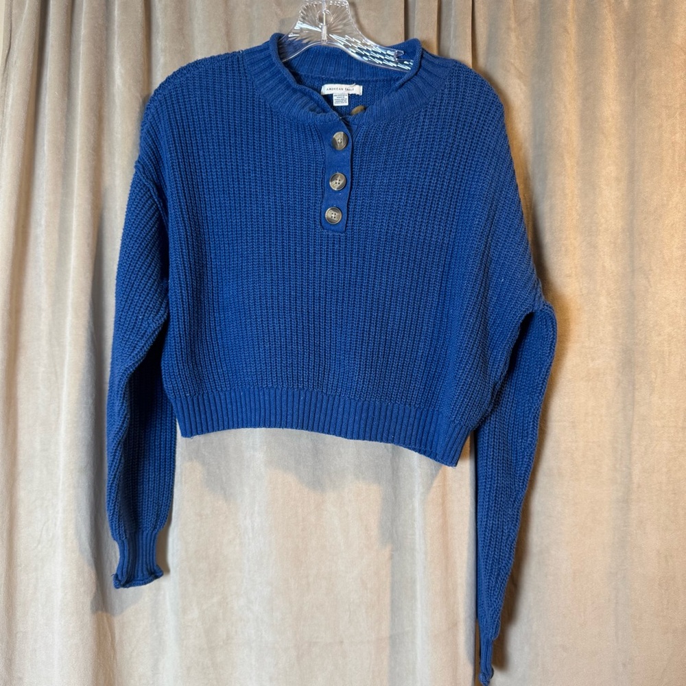 American Eagle Outfitters Crop 1/4‎ button Blue Knit Sweater Preppy